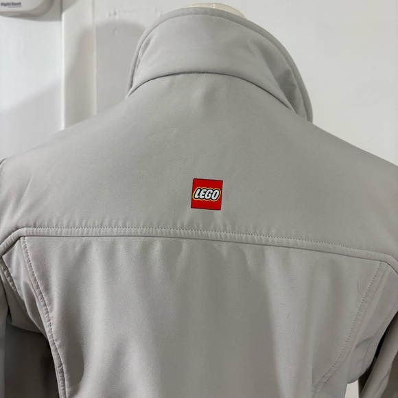 Hurricane LEGO Tan Full Zip Windbreaker Jacket Women’s S - Picture 7 of 14